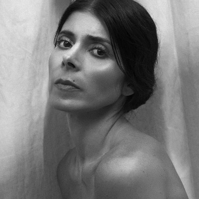Ely Guerra - Artist