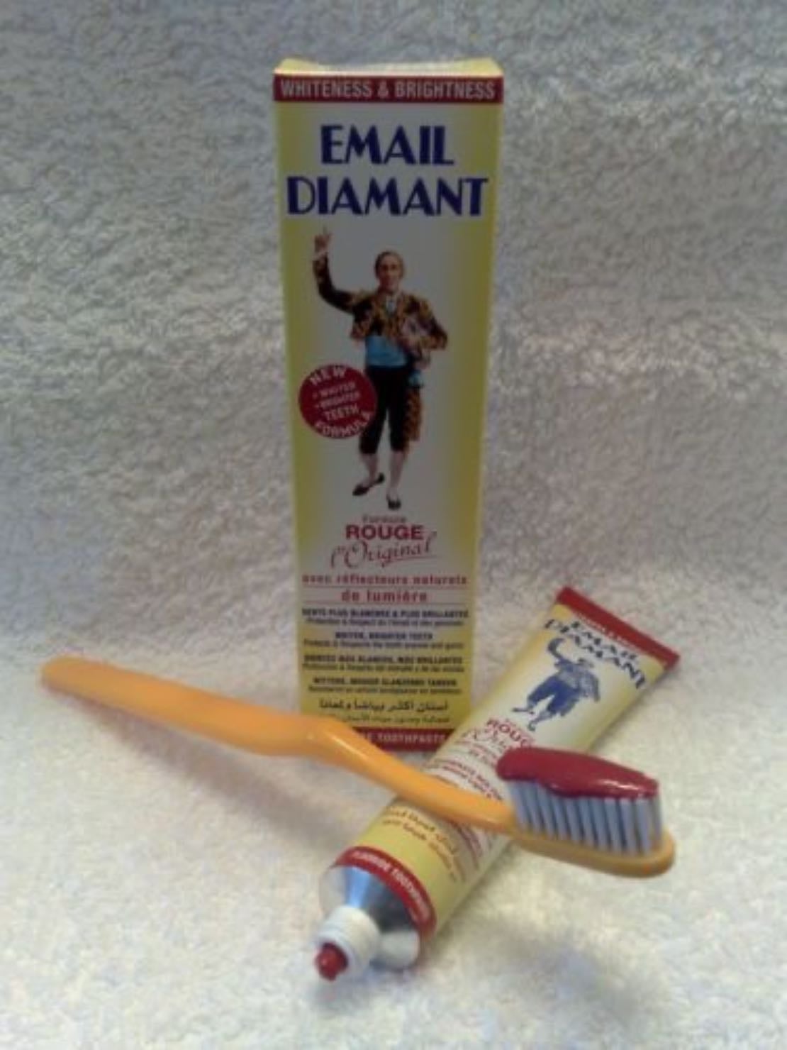 dentifrice rouge