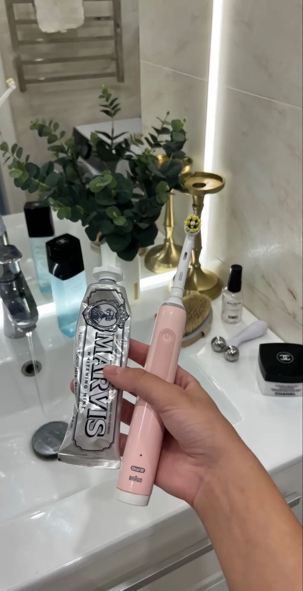 brosse à dents&dentifrice