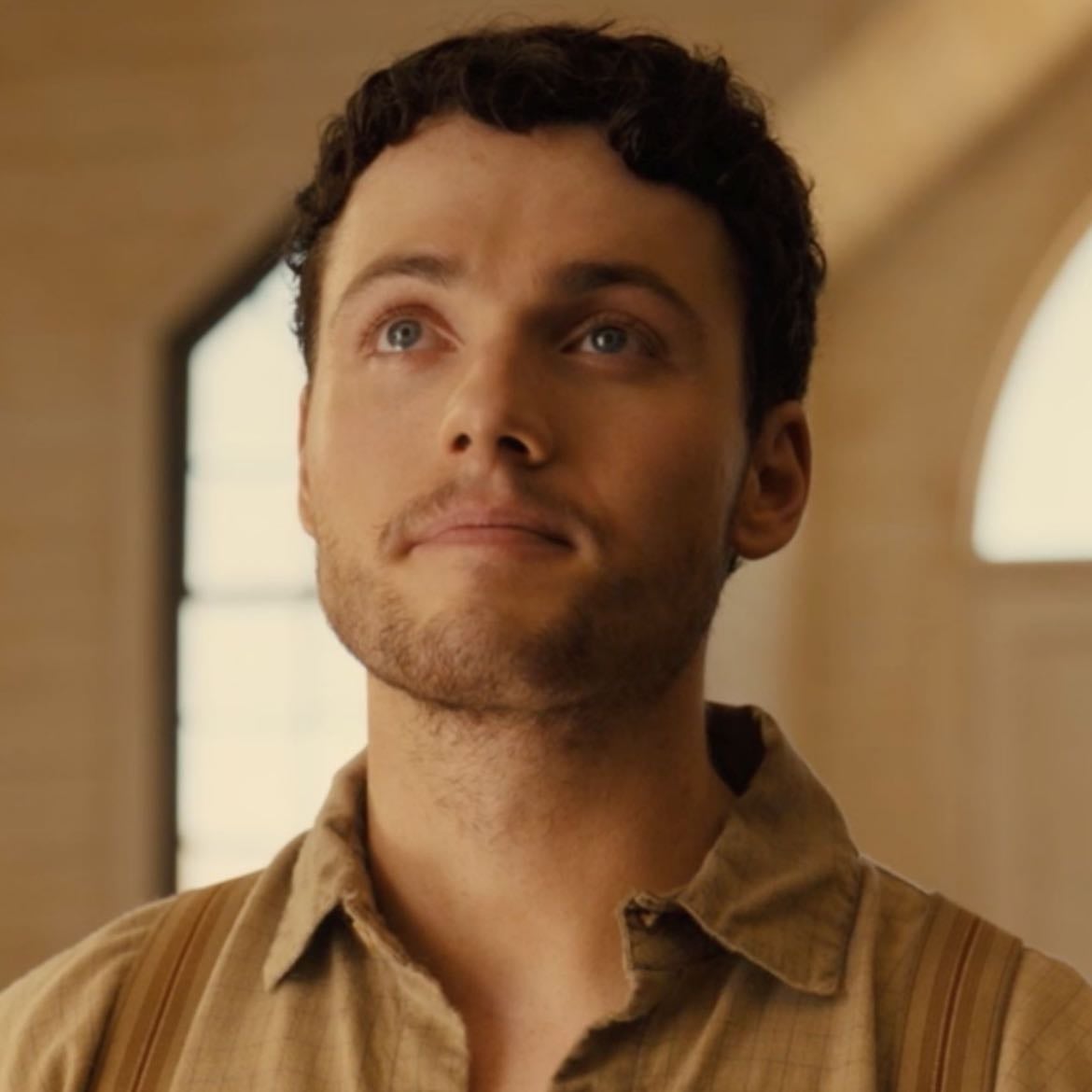 Michael - El man es re lindo, super paciente y empatico. Él era un MAN literal, solo quería lo mejor para Sarah.