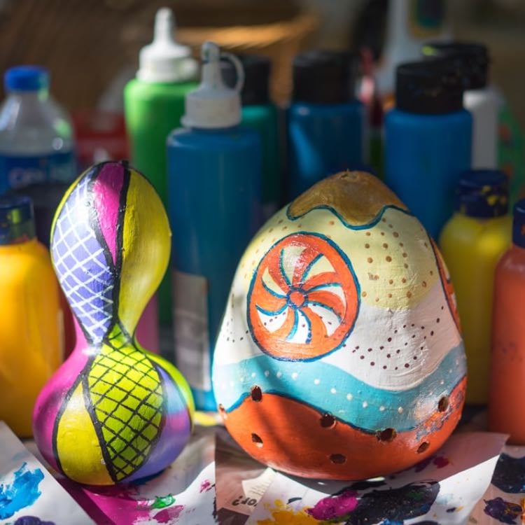 Pintar piedras