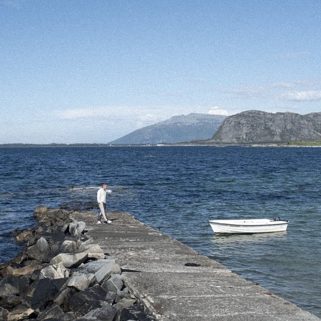 Let Me In - Song · Dermot Kennedy