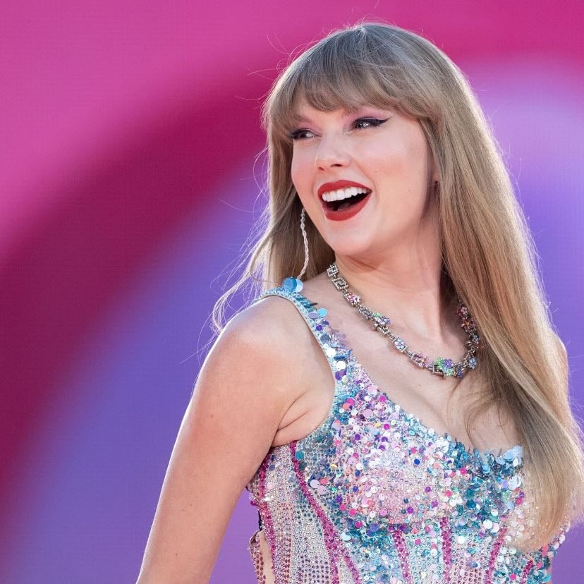 Taylor Swift - Artist
