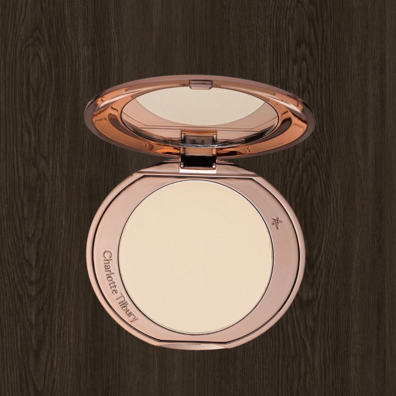 Airbrush Flawless Finish Setting Powder - Charlotte Tilbury