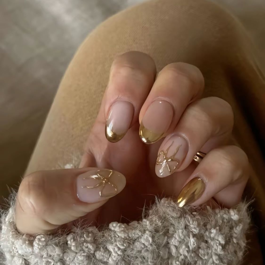 Gold girl