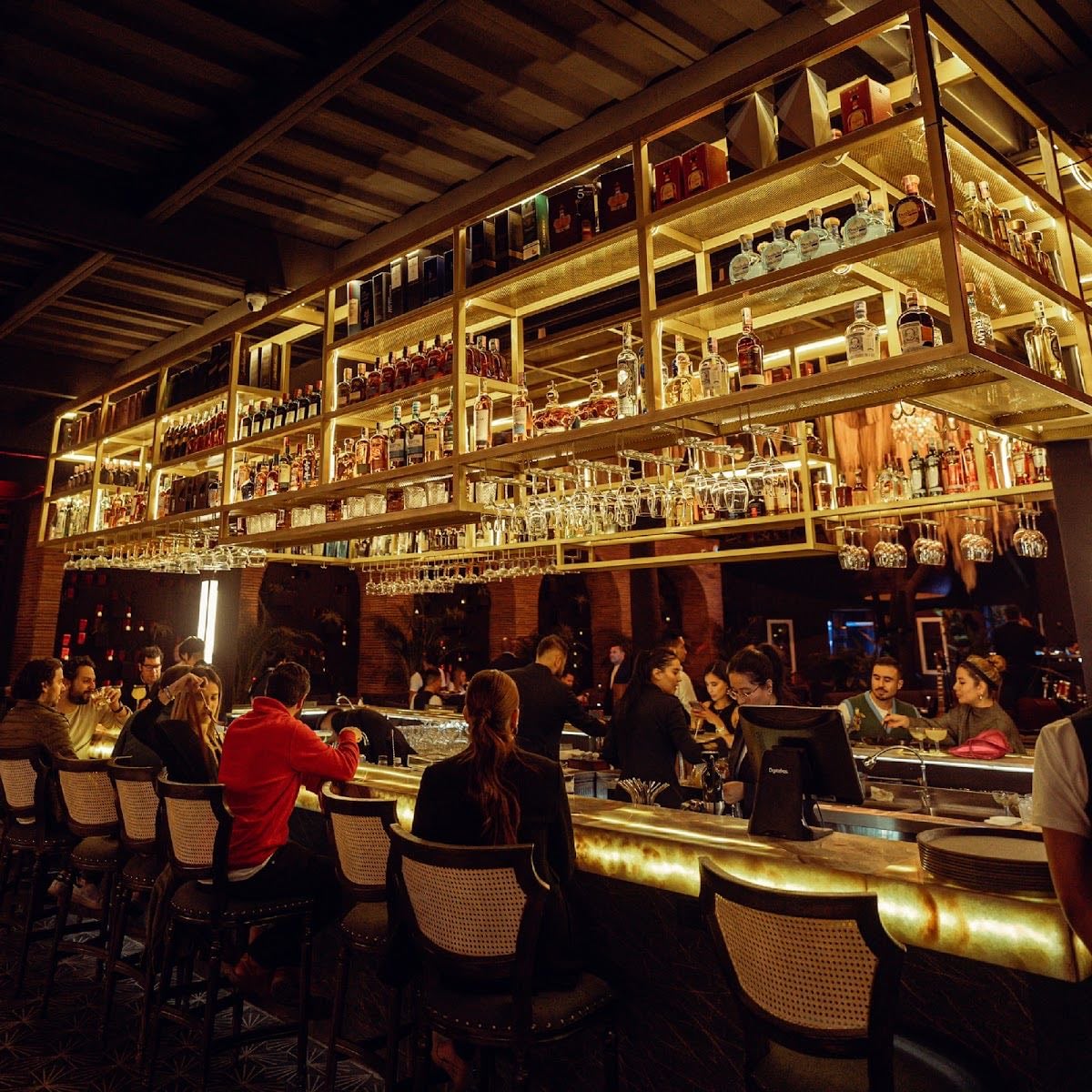 Mambo 🍸 - Mix gastronómico + cocteles 💗