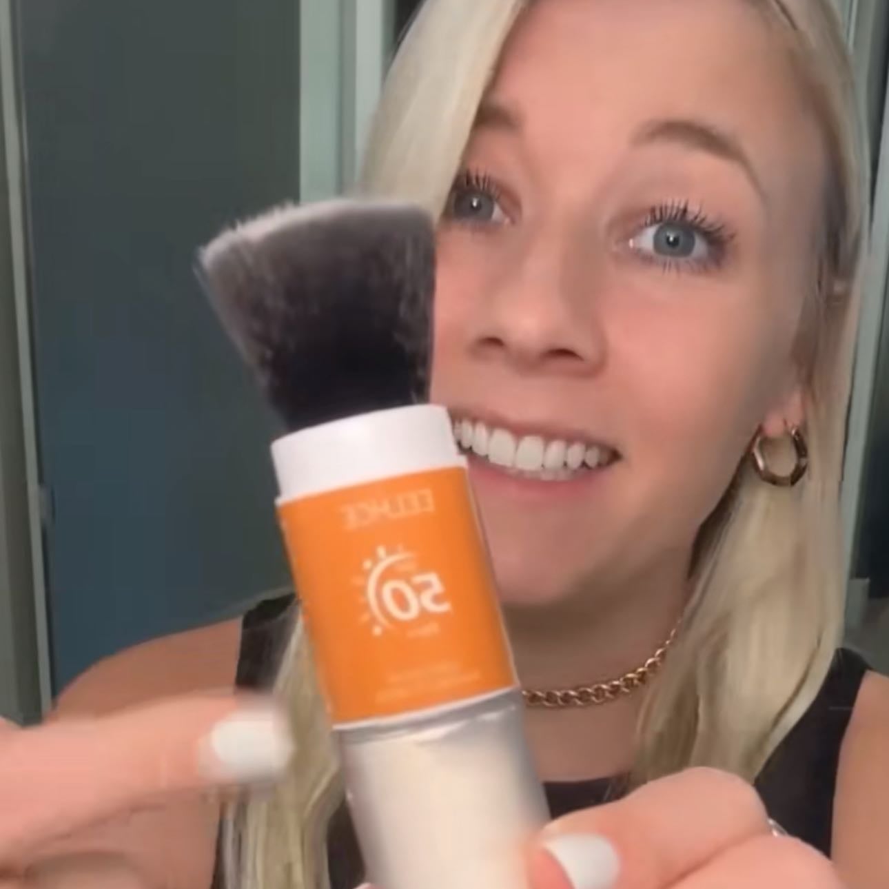 Eelhoe-Powder Sunscreen Brush SPF50