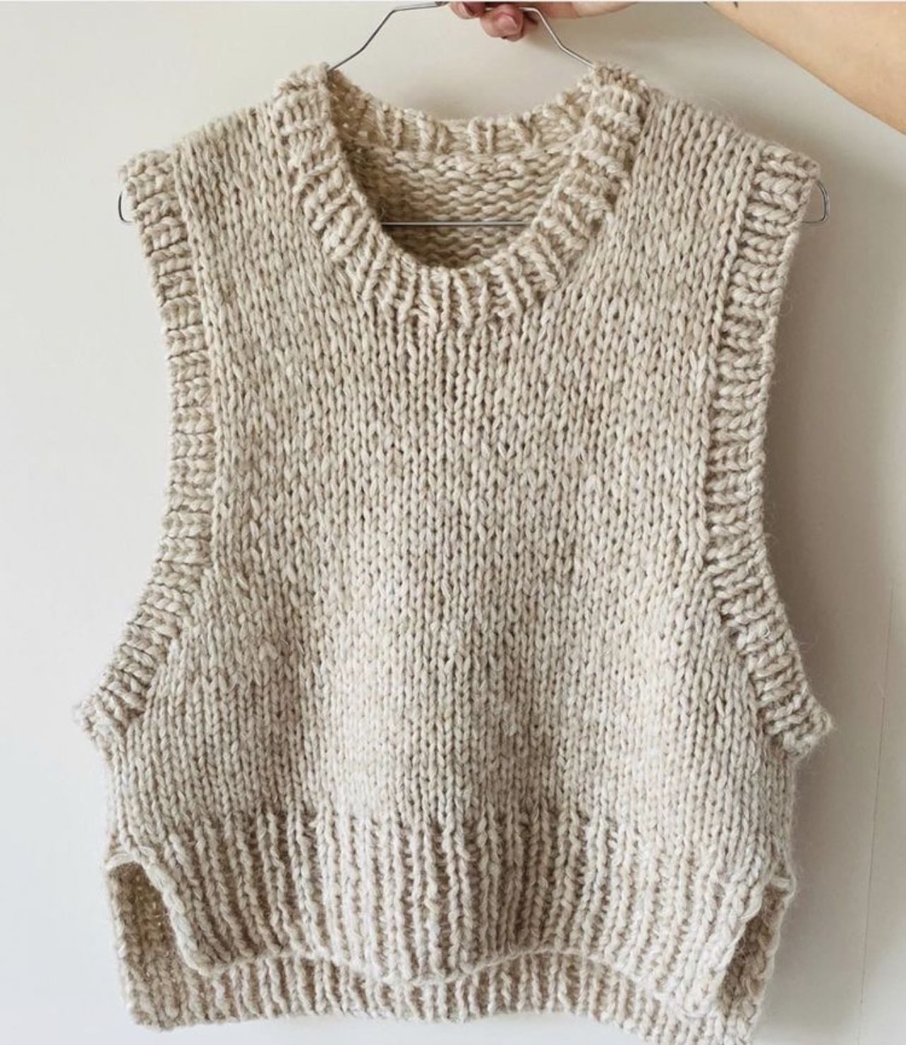 Chaleco retro con nudos DIY