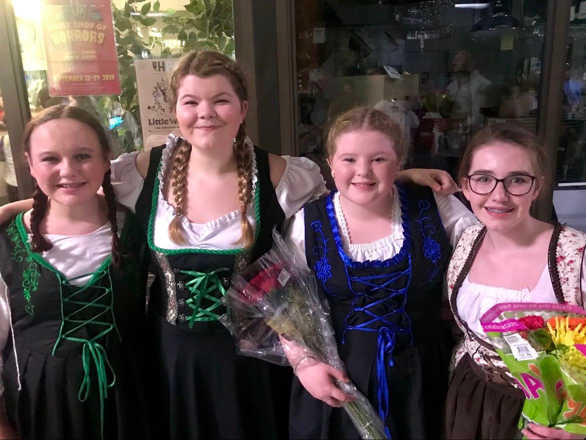 frozen - housekeeper, hidden folk, oaken’s family