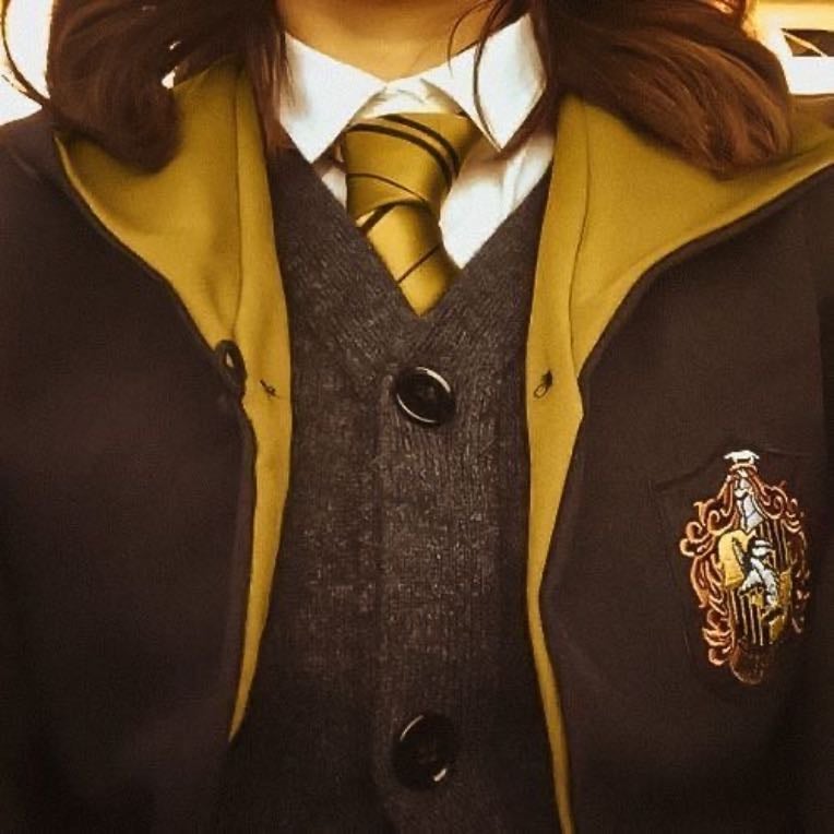 Me desenhar como personagem de Harry Potter🪄
