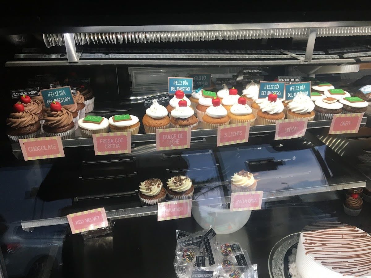 Karamella Cupcakes - Sus decoraciones y sabor son lo más, de las mejores pastelerĂas en puebla sin duda