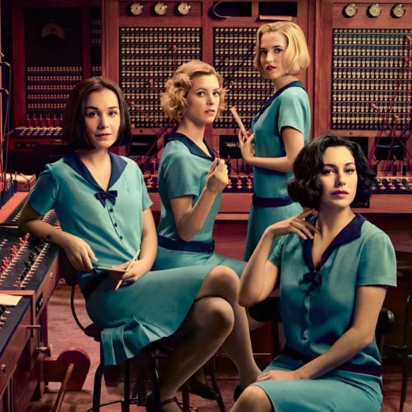 Las Chicas del Cable - Ramón Campos, Gema R. Neira, Teresa Fernández-Valdés · 2017