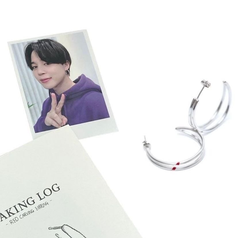 red carving earrings by jimin 🤎