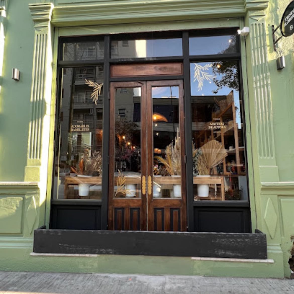 Botanica Café