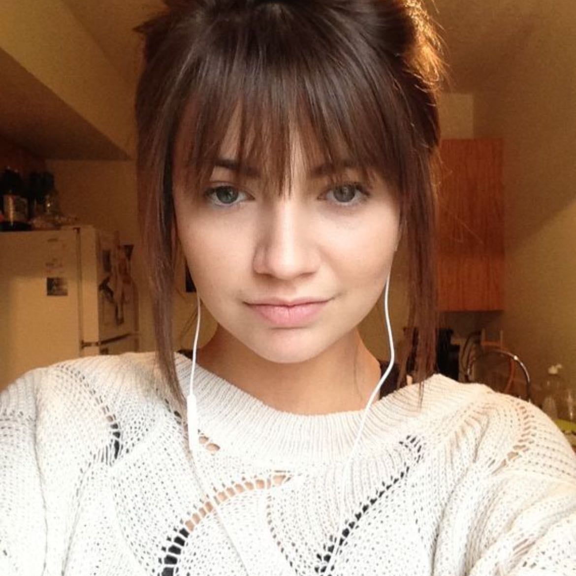 Short bangs