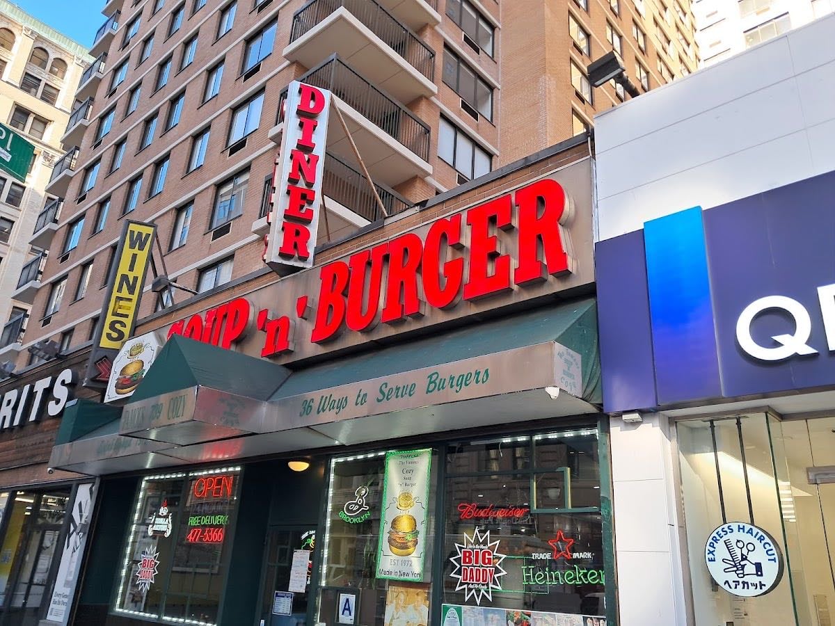 Cozy Soup & Burger