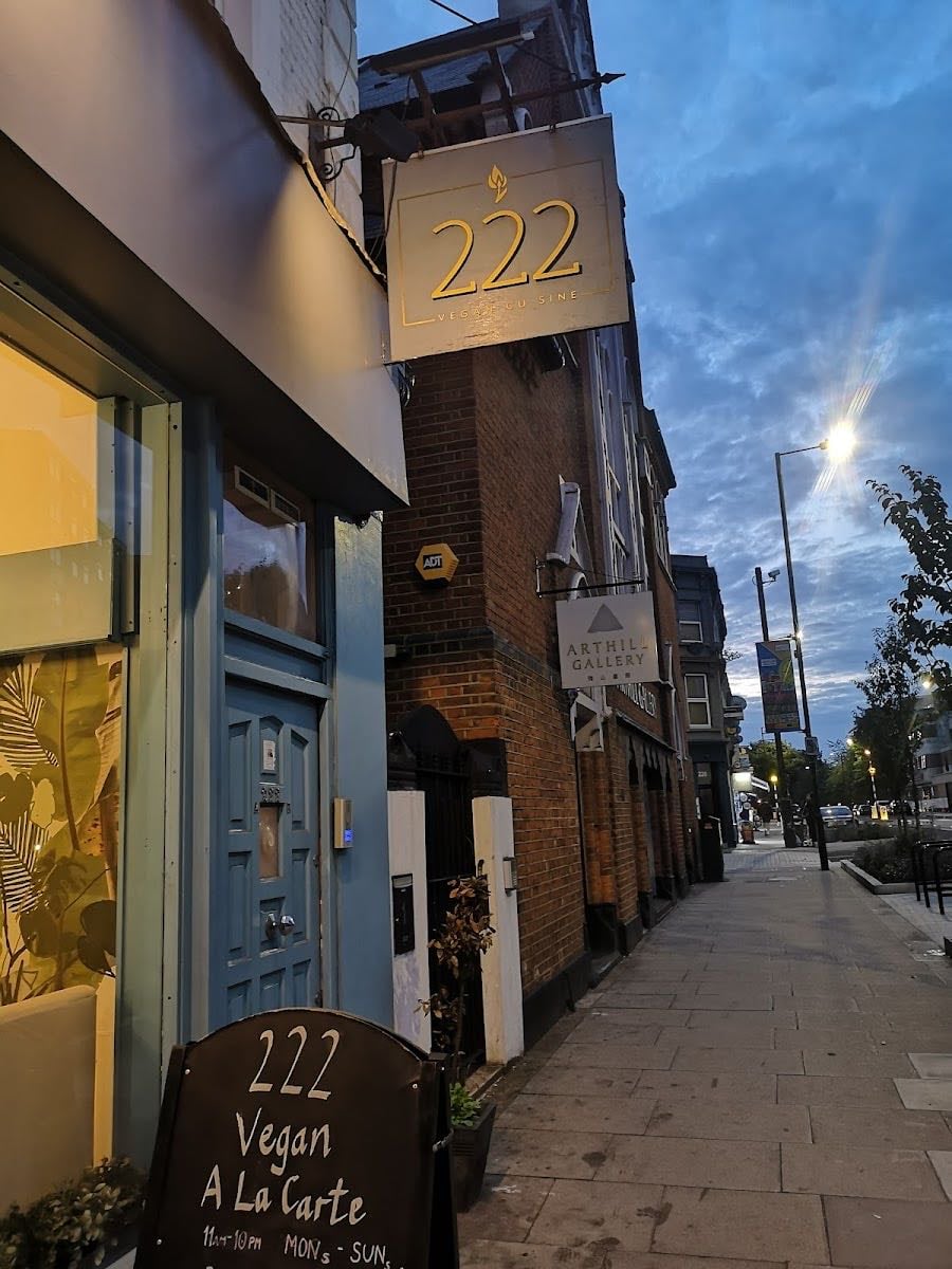 222 Vegan Cuisine