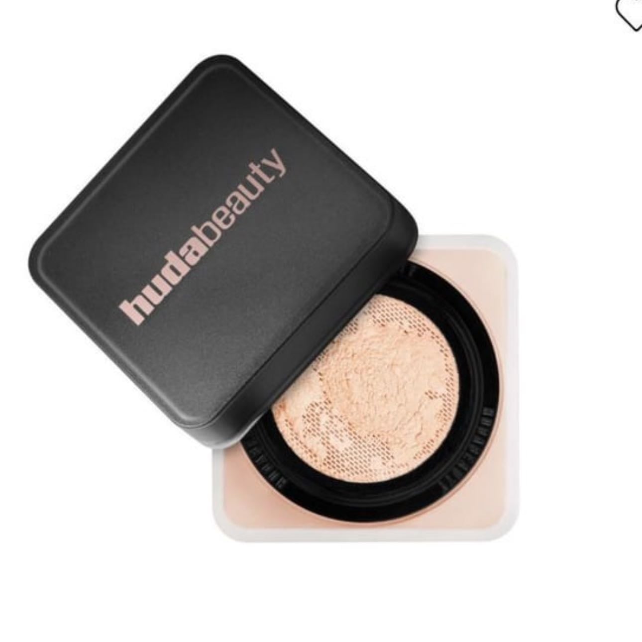HUDA BEAUTY Easy Bake Setting Powder