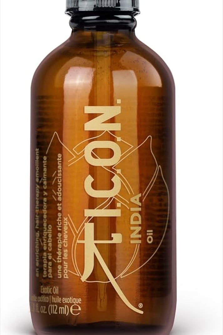 Aceite icon India - Vale 50 euros pero te deja el pelo tan brillante sin engrasar que vale la pena porque parece que te estás comprando un producto de 1000 €.