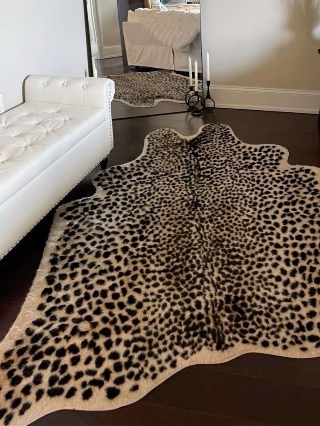 Leo carpet