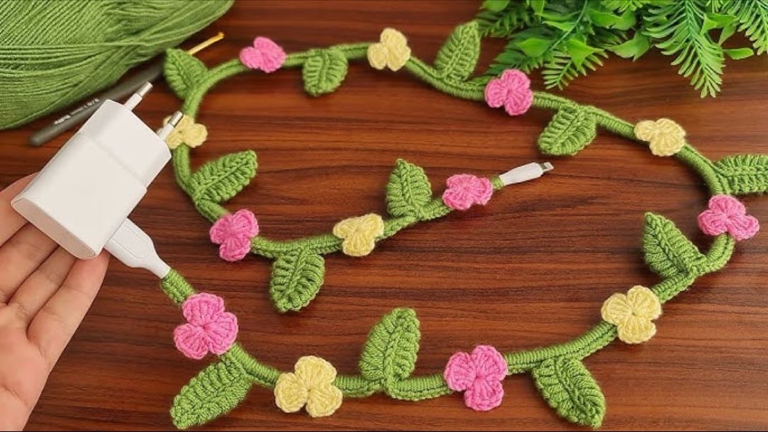 crochet phone charger