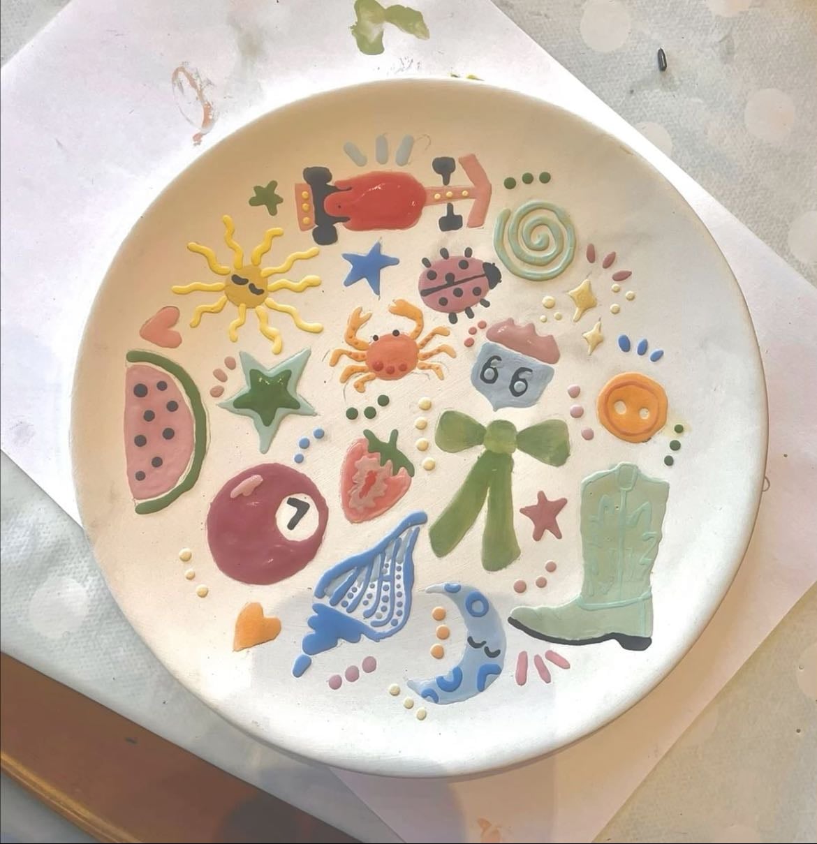 Pottery painting - isla