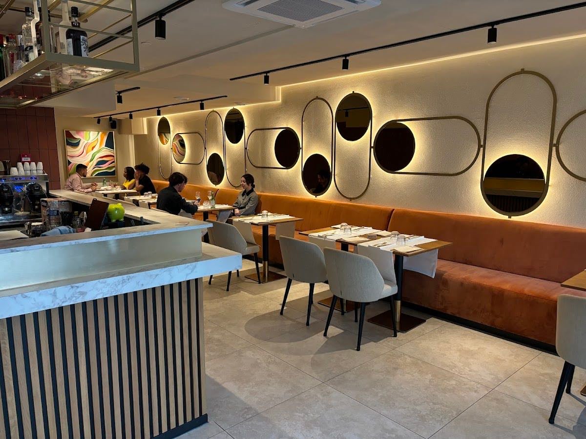 MIMI Restaurant