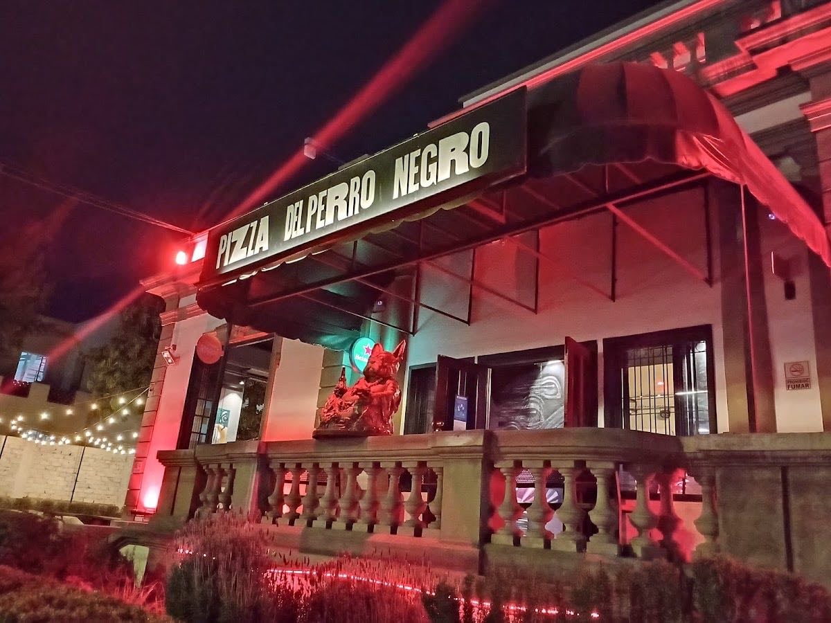 Pizza del Perro Negro - Fast food