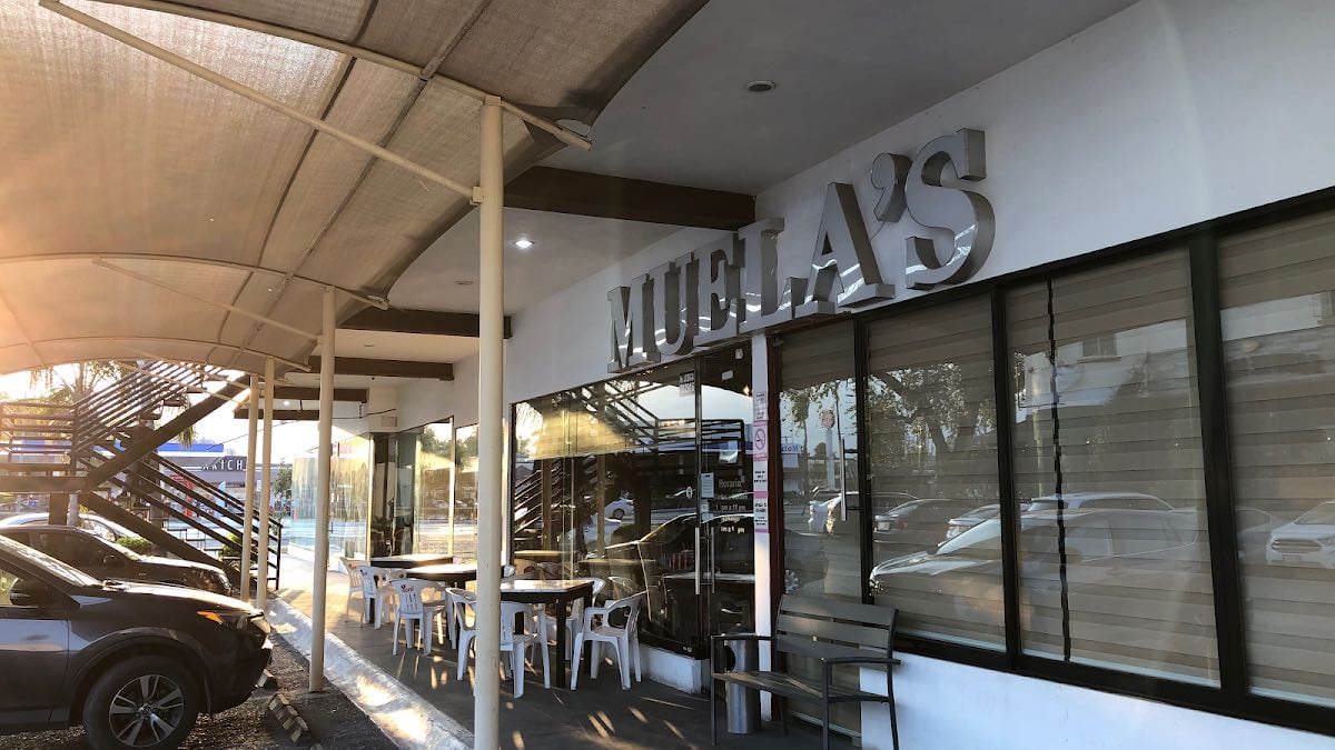 Muela's - Steak House & Wine