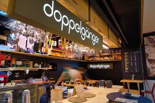 Doppelgänger Bar - Totalmente diferente