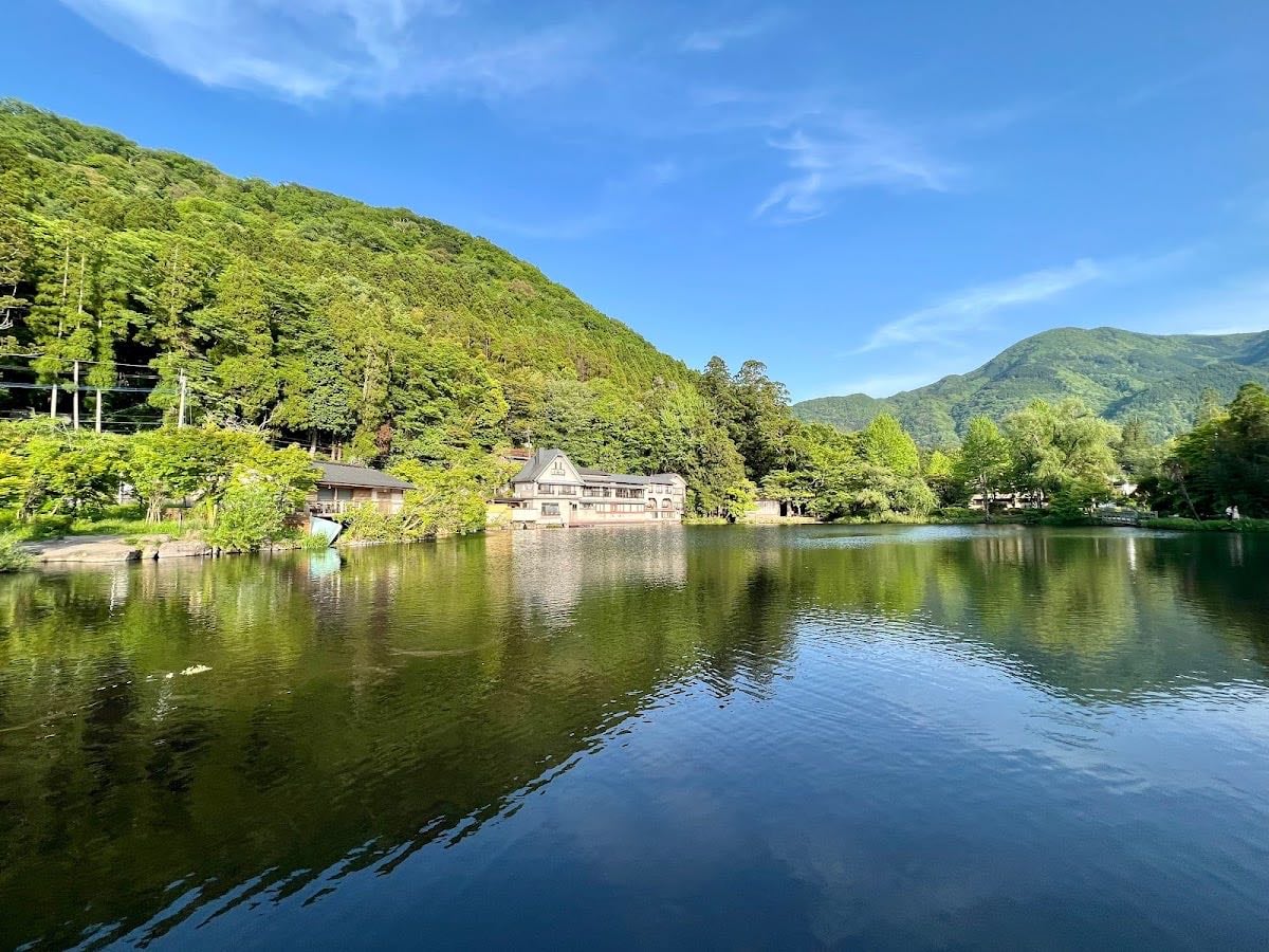 Kinrin Lake