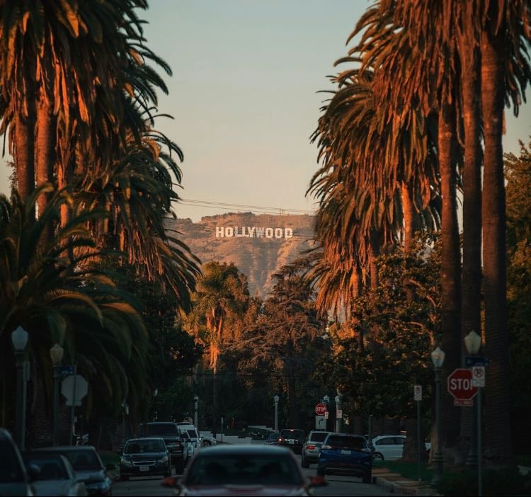 LA