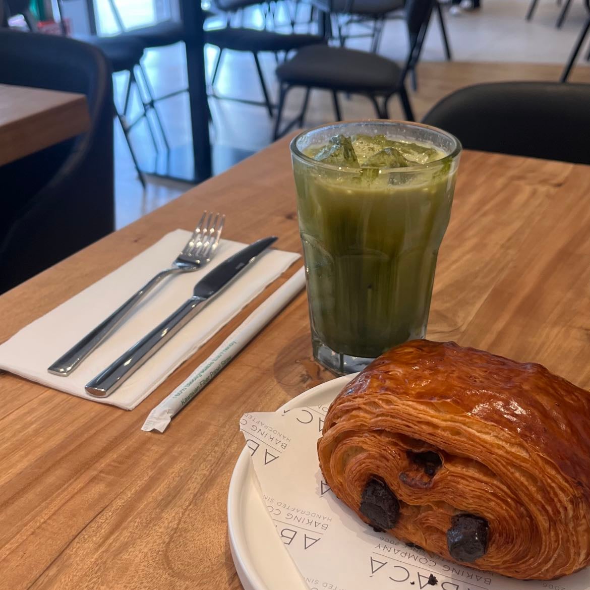 Abaca Baking Company® - best pain au chocolat >~<