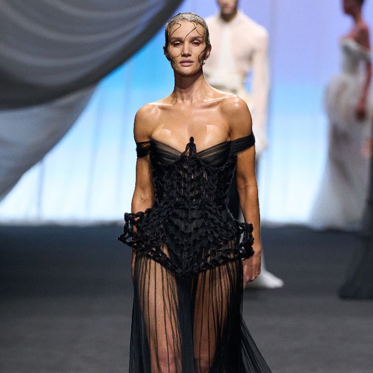 Jean Paul Gaultier, look 27.