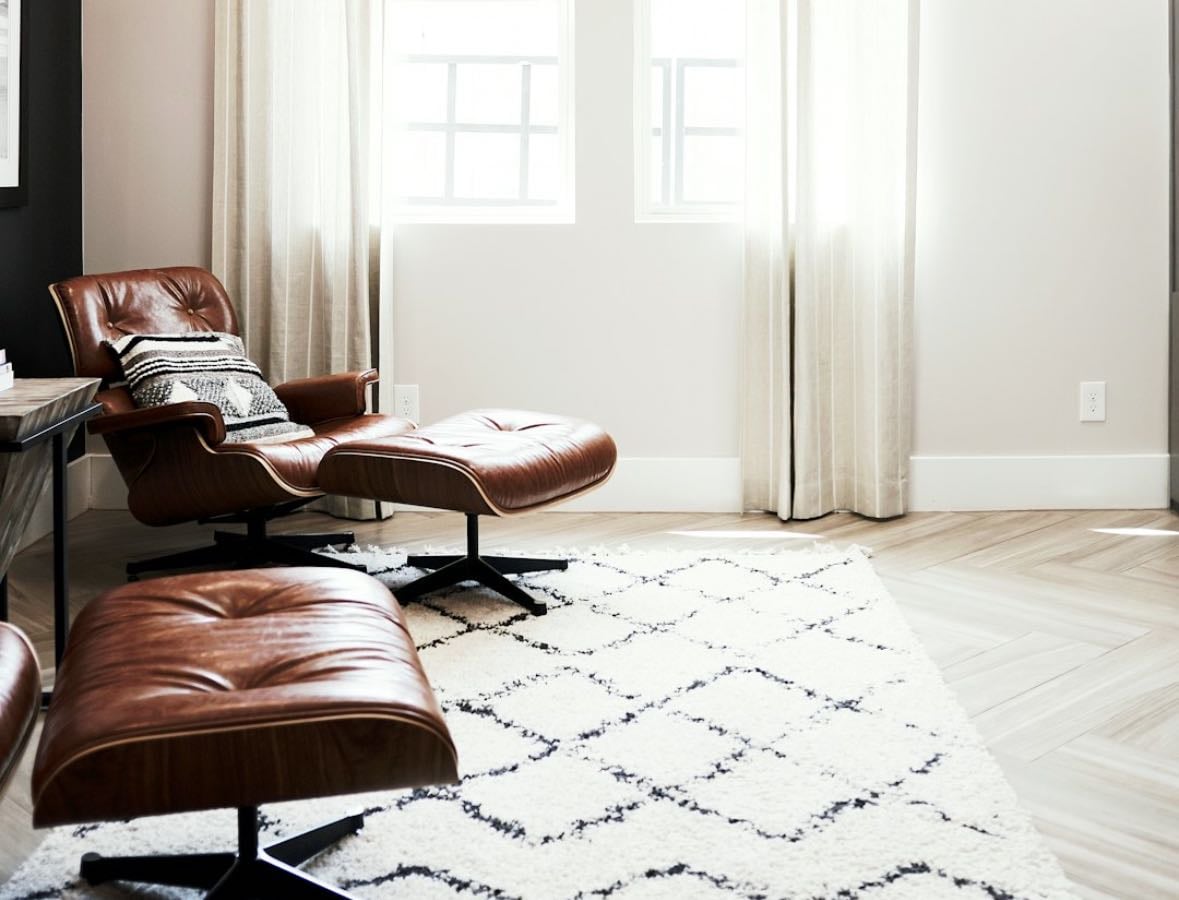 Mid-Century Modern Chairs