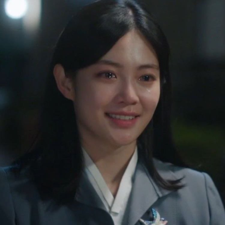 Hong Joo-ran - Jeongyeong: a star is born β’ 2024