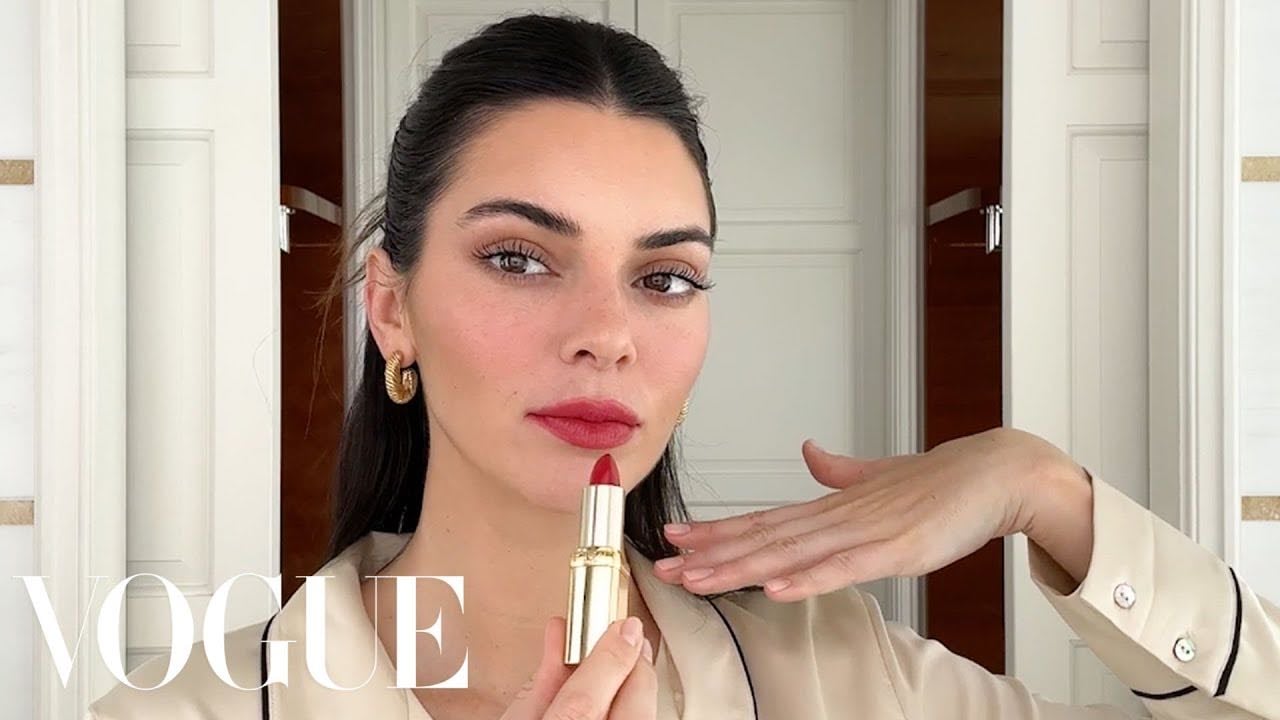 Kendall Jenner’s Guide to “Spring French Girl” Makeup | Beauty Secrets | Vogue - YouTube