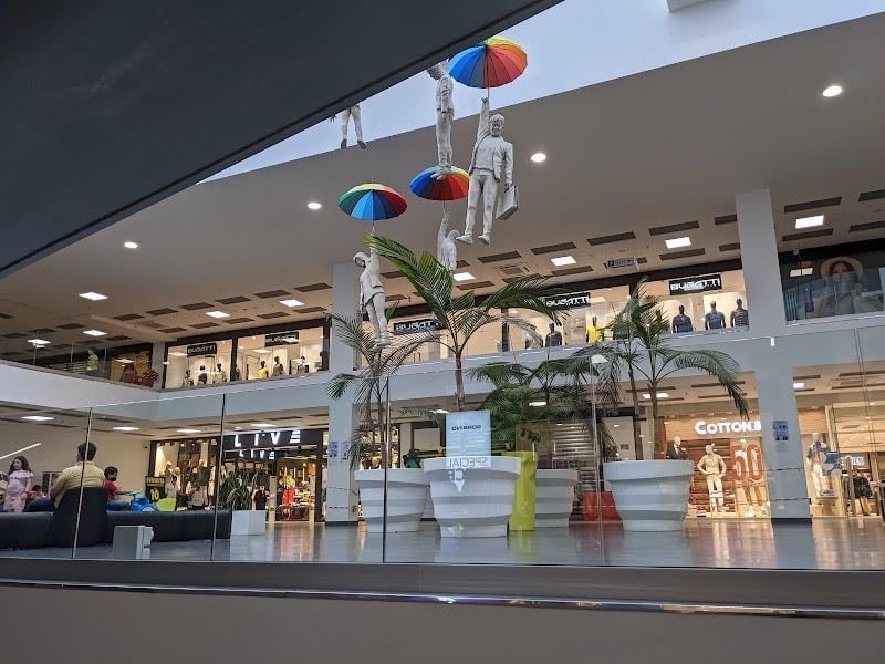 Centro Commerciale Maregrosso