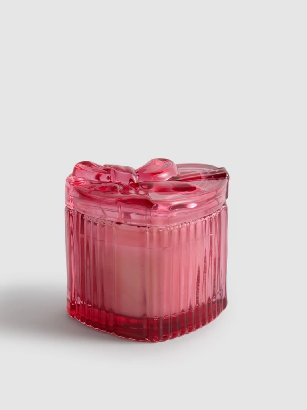 Bougie parfumée dans un pot en forme de cœur - Primark