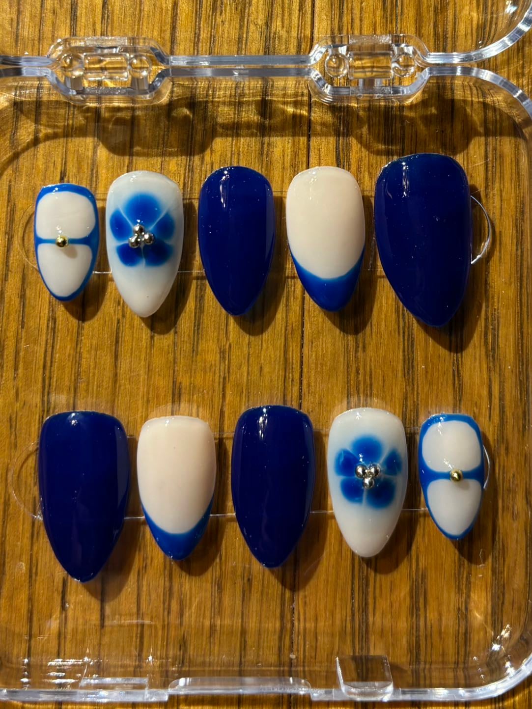 Blooming blue