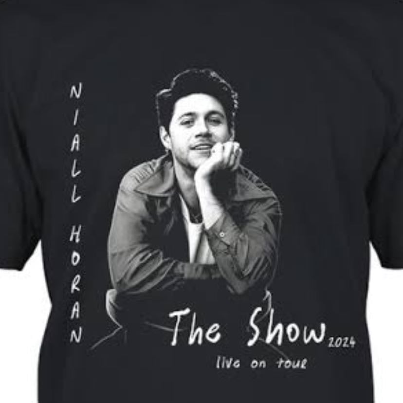 2. - Nialls official merch shirt - black