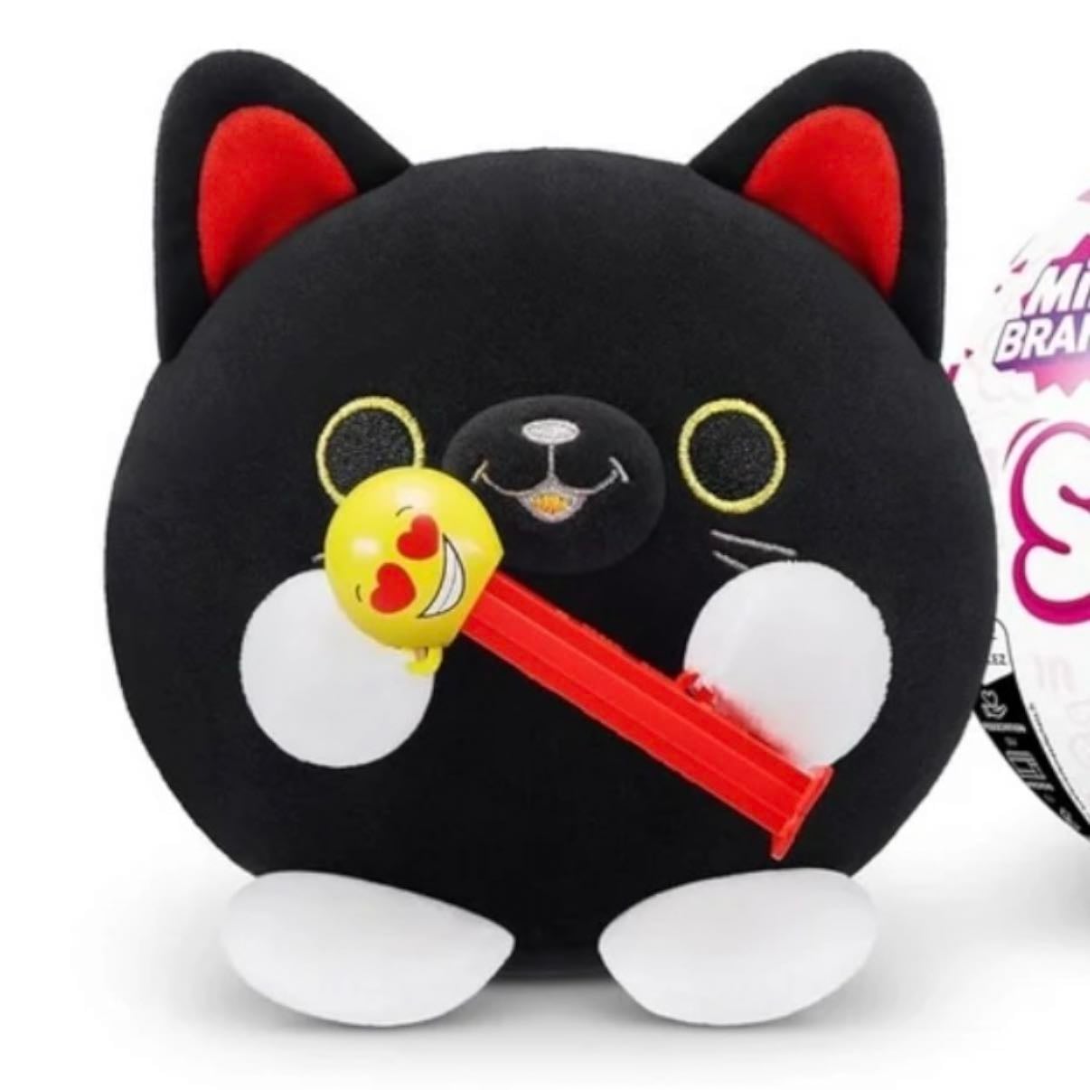pez cat - snackles