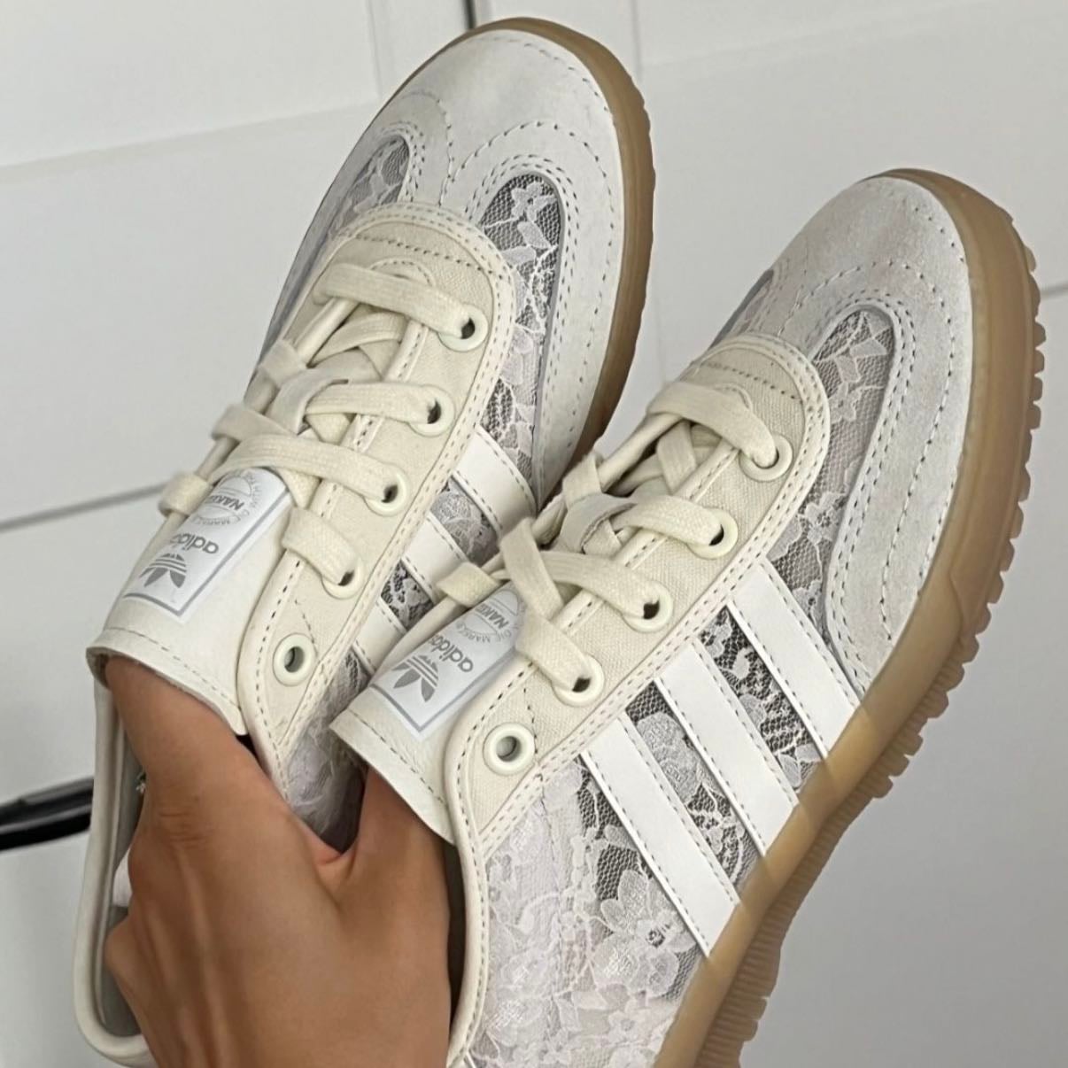 lace adidas
