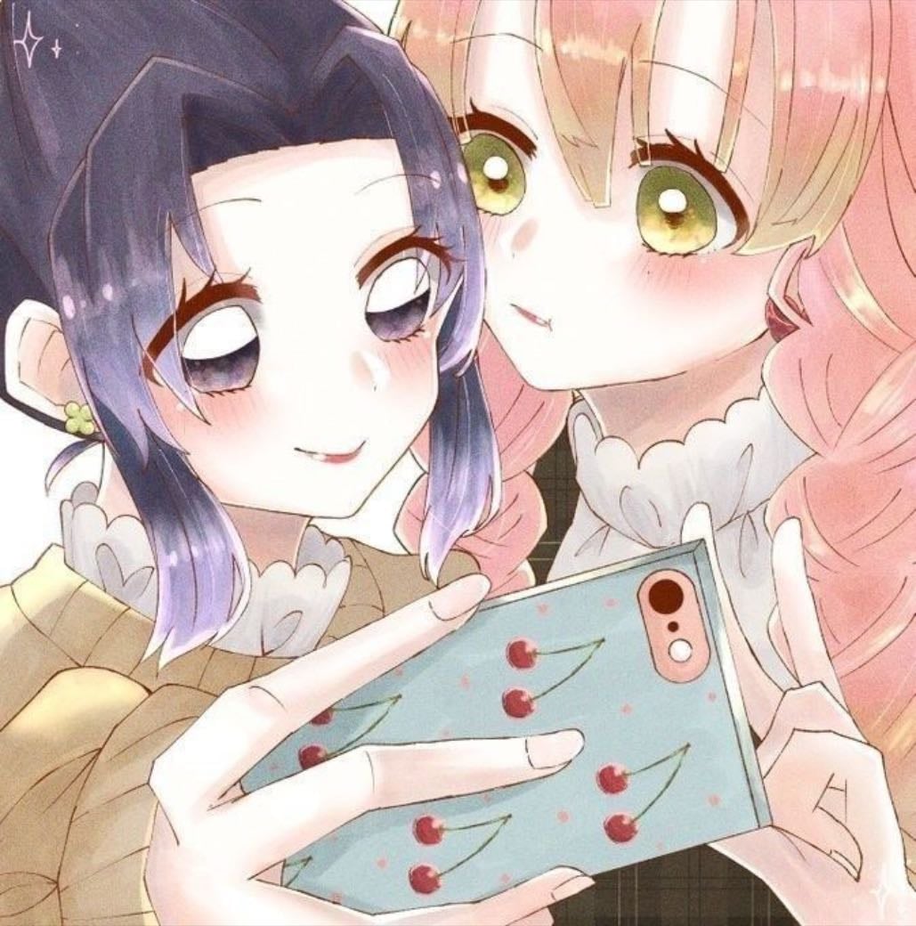 mitsuri x shinobu - demon slayer