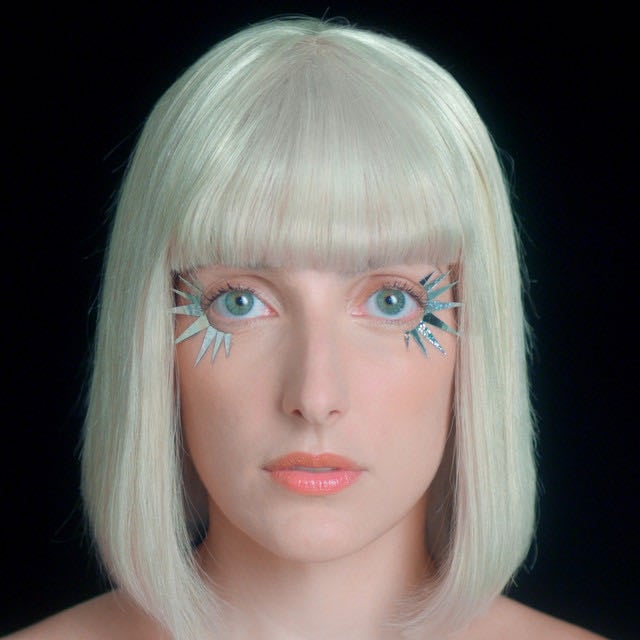 Clarice Falcão - Artist
