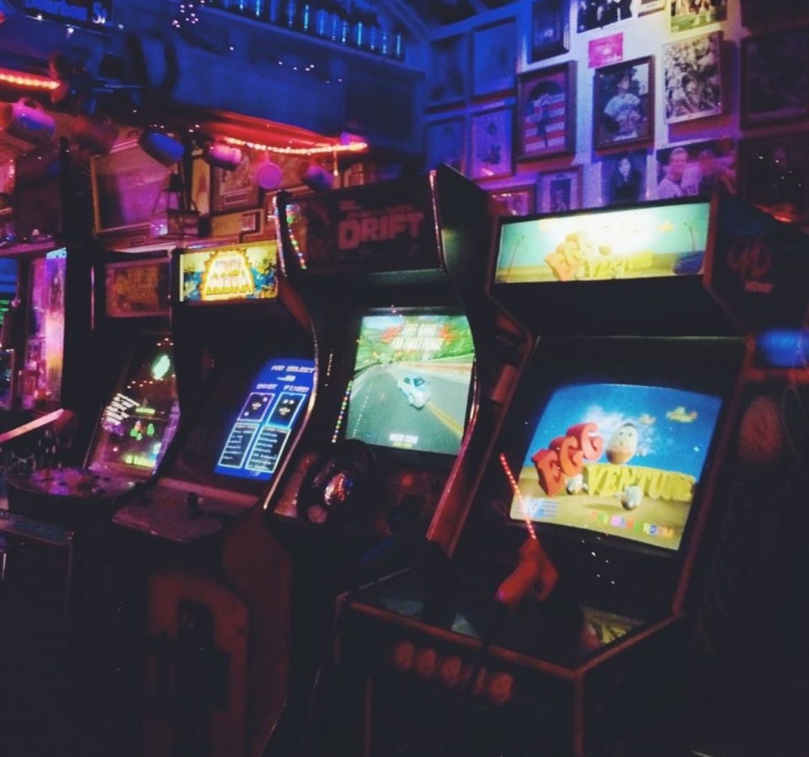 Gaming Vibes 🃏🕹️🎮