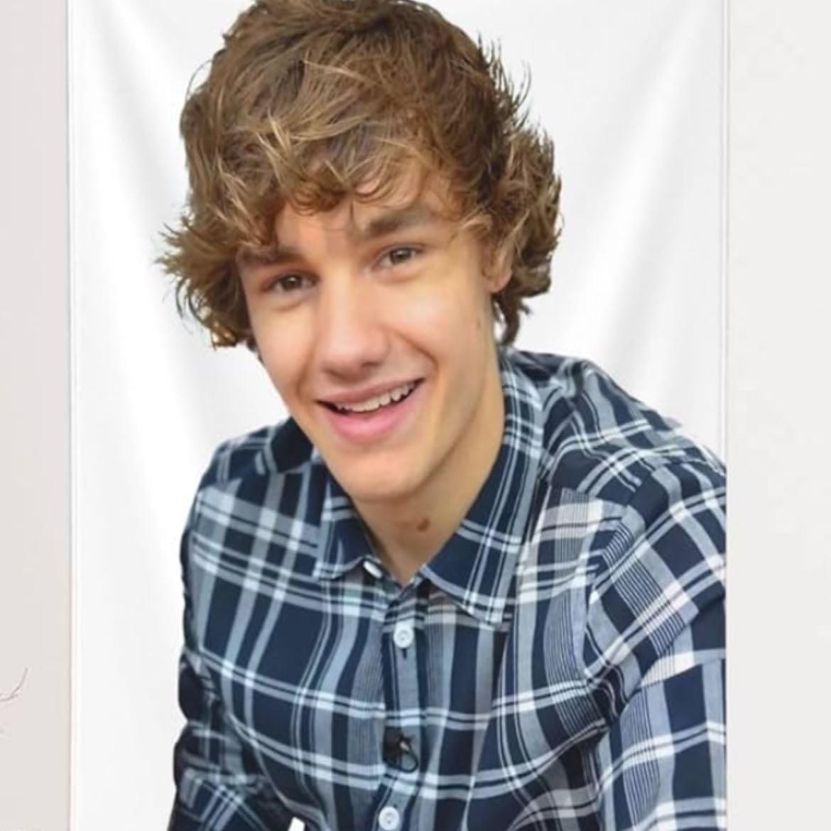 Liam tapestry🥵😘😍💕 - $13.99 from- AMAZON