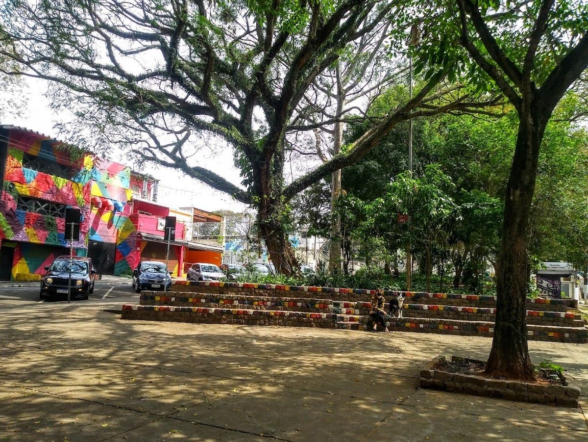 Praça Benedito Calixto