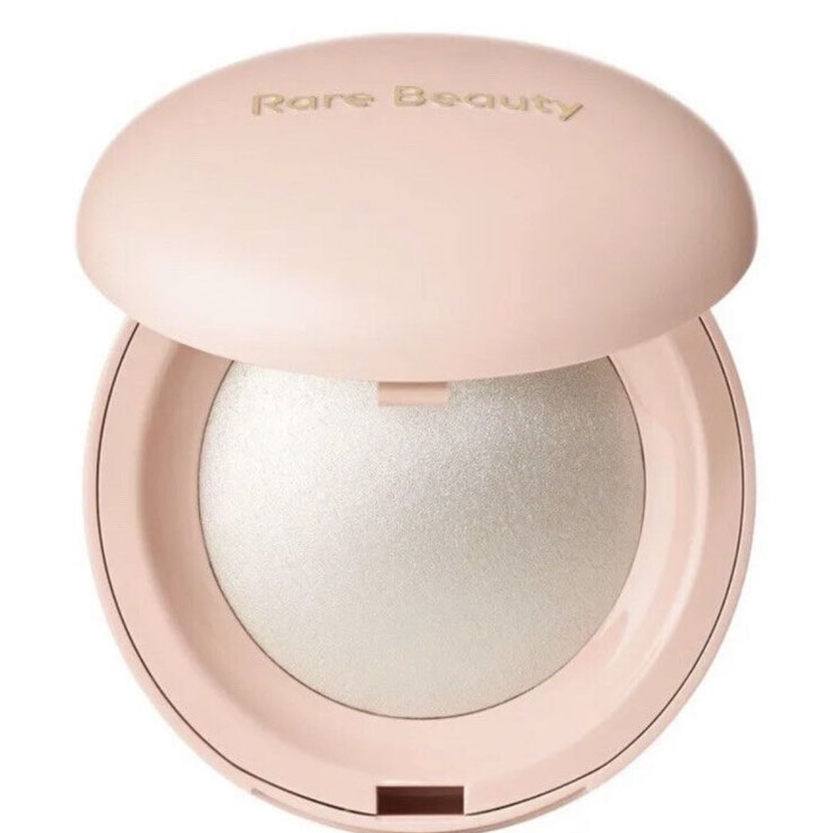 Rare beauty highlighter
