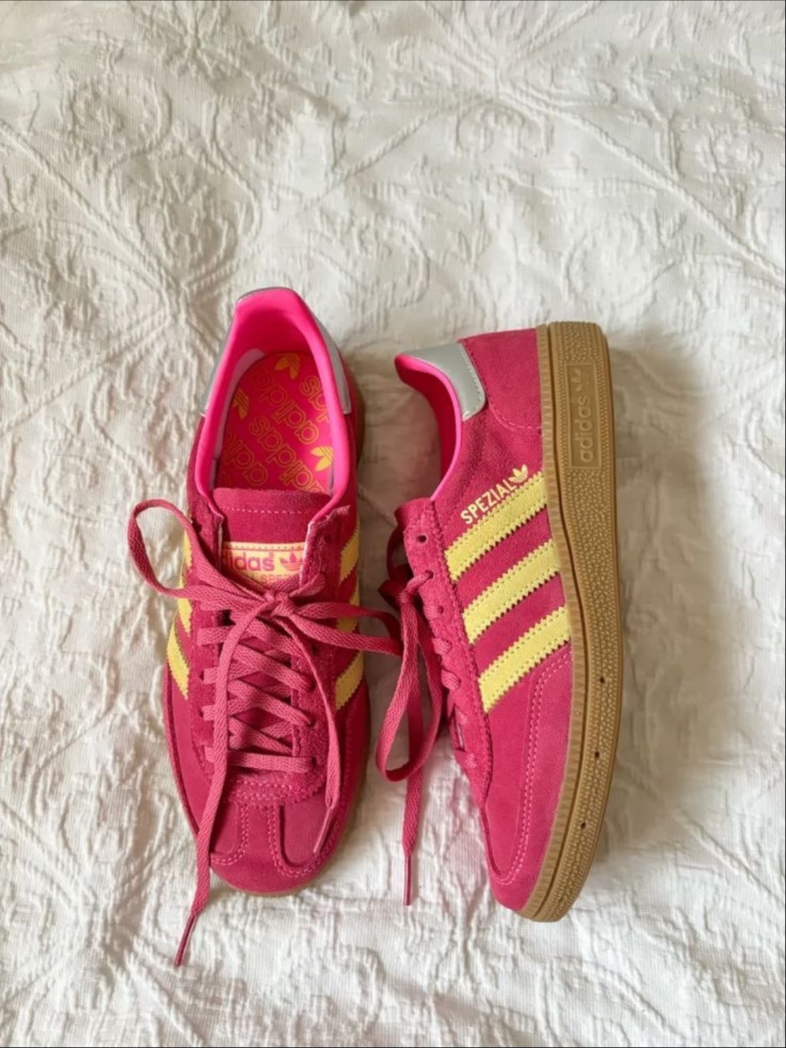adidas spezial - pink and yellow ๐